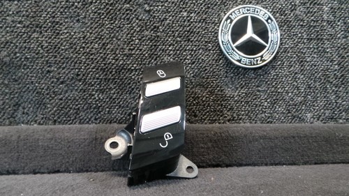 D12-7 * Mercedes-Benz W221 S-Klasse Schalter Zentralverriegelung - A2218213151