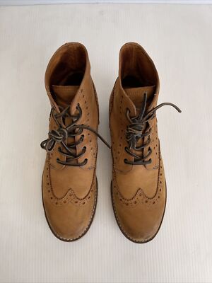 Frye Men display picture 2