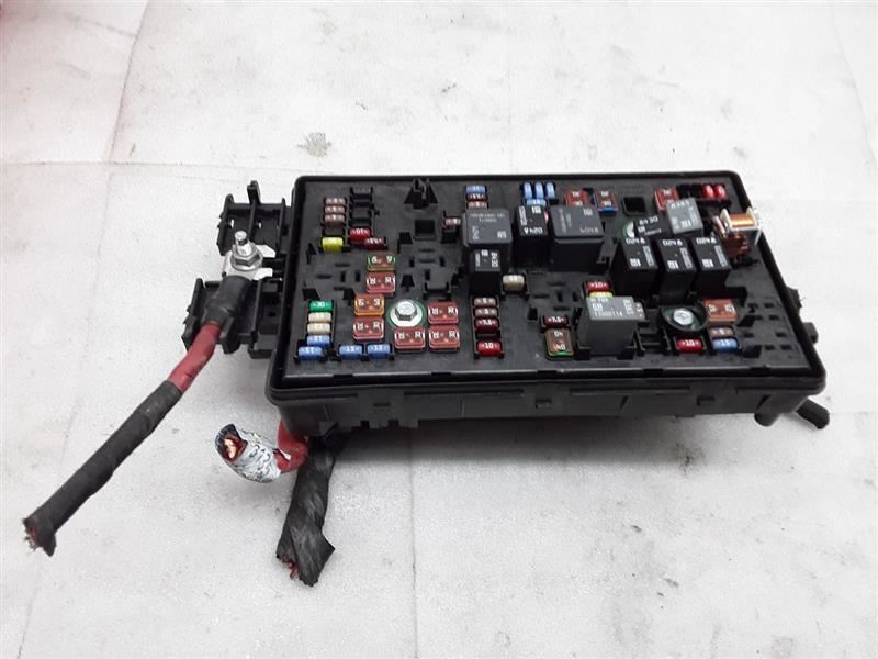 812461952 Fuse RELAY Box Engine LT Fits 16-17 MALIBU HO-137P 812461952 Fuse RELAY Box Engine LT Fits 16-17 MALIBU HO-137P