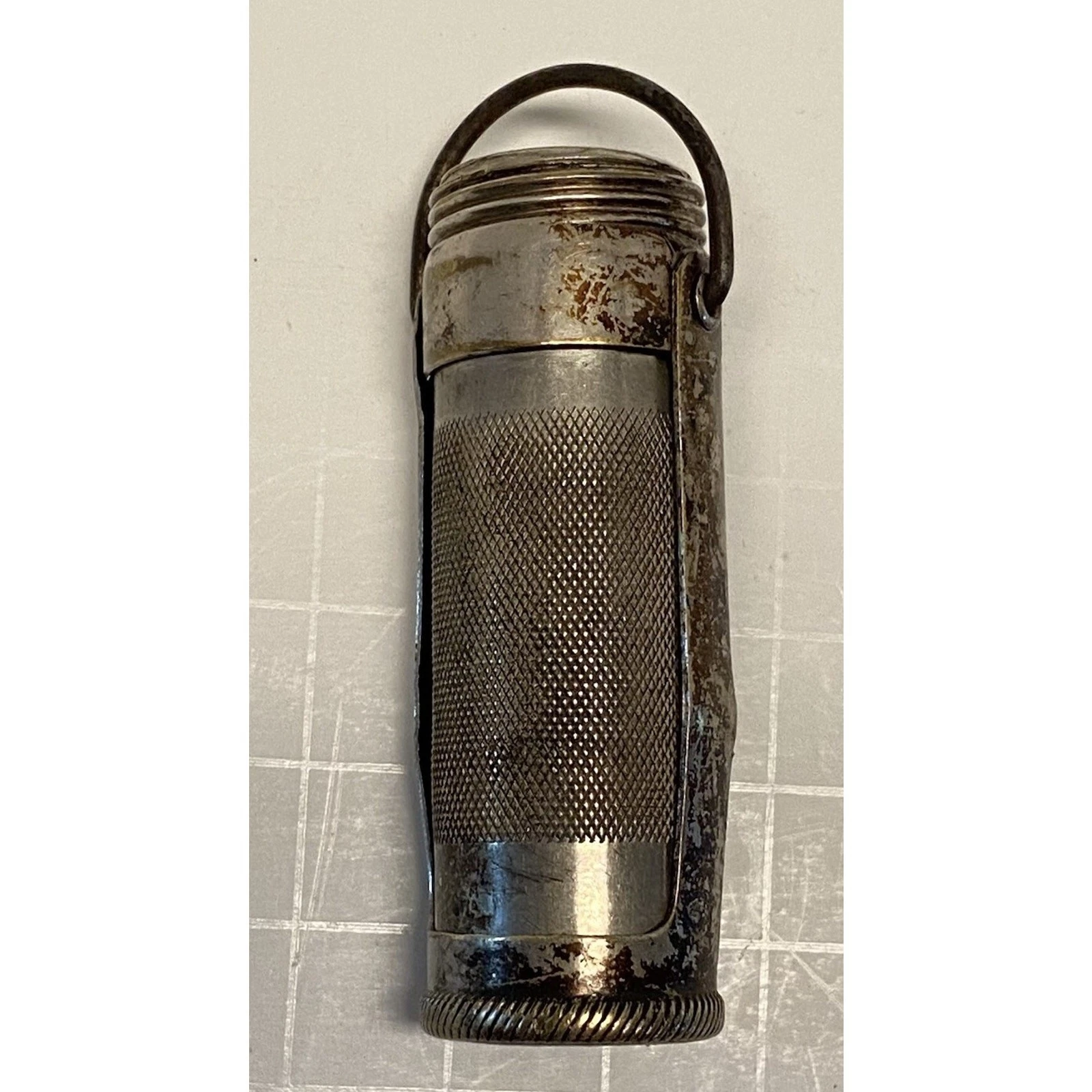 Vintage Match Safe Marble's Gladstone USA Waterproof Case Pat'd 1900 Camping
Opens in a new window o