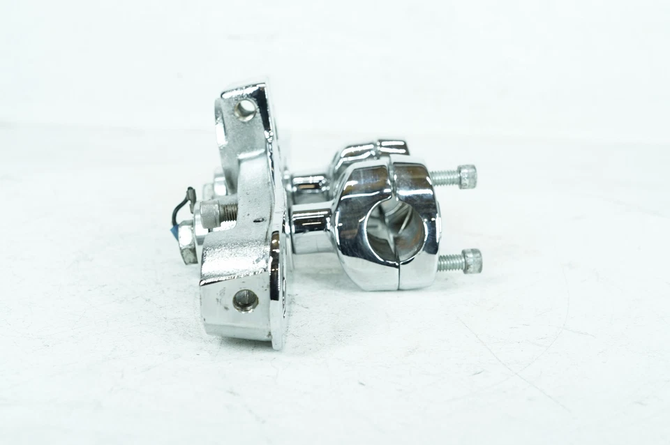 Horquilla delantera superior triple árbol abrazaderas y elevadores cromados 95 Harley Dyna Low Rider OEM Foto 4 de 4