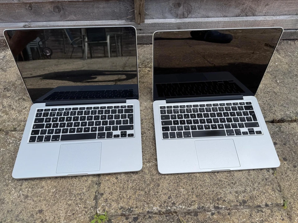 Job Lot x2 Apple MacBook A1502 for Parts Crack screen, missing parts, not tested - Image 1 of 4