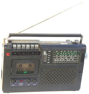 DDR VEB RFT Stern Radio Berlin R 4100 Radio Kassettenrecorder
