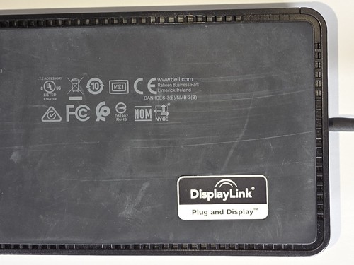 Dell D6000 universal docking station USB-C USB 3.0 connect to multiple displays - Picture 7 of 10