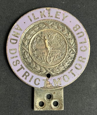 ILKLEY & DISTRICT MOTOR CLUB MOTORSPORT MOTORCYCLE VINTAGE ENAMEL CAR BADGE