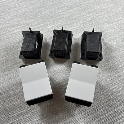 Deako Simple Snap Light 5 Switches in white. These are standard on/off switches