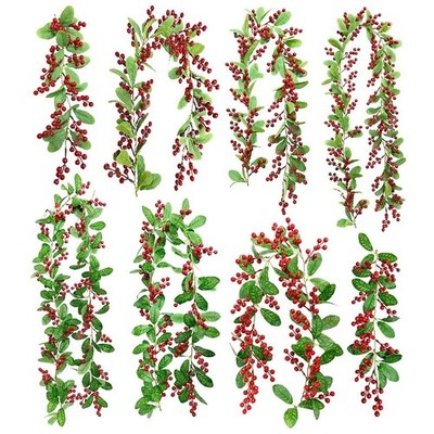 PPC Material Weihnachtsrankengirlande mit roten Beeren und lebensechten Blattdet