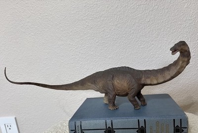 NEW RETIRED 2015 Papo Apatosaurus Brontosaurus Dinosaur Figurine
