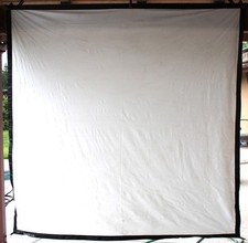DA-LITE 8 x 8 Projection Screen ( Front )