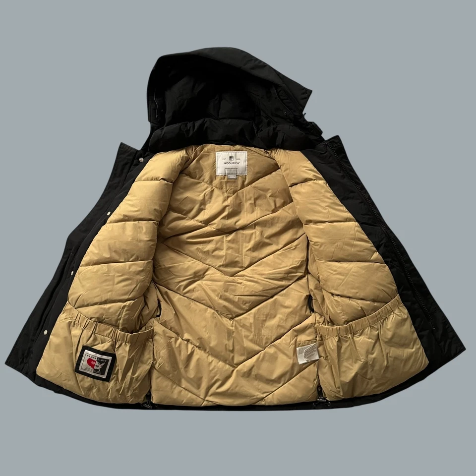 Chaqueta de plumón Woolrich Arctic Parka negra de invierno al aire libre para hombre talla S Foto 2 de 4