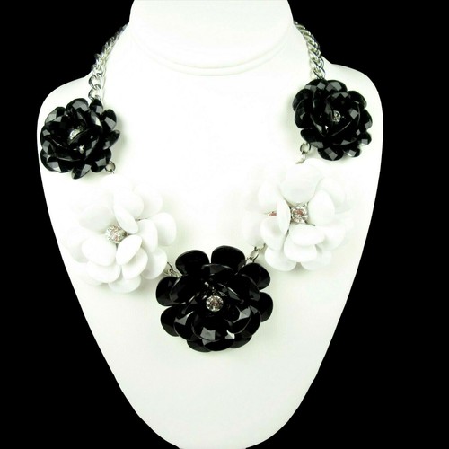 Large Plastic Flower Statement Necklace 
