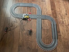 Carrera Go GT Contest Slot Car Racetrack Set Corvette Vs Ferrari 1:43 20062368