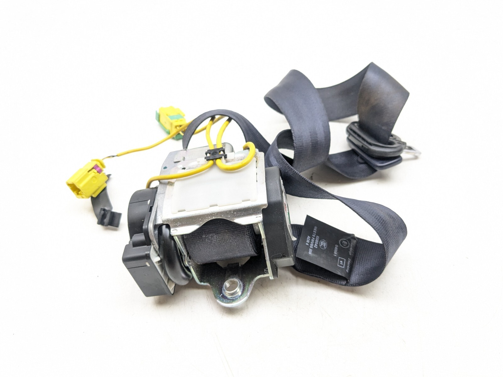 CINTURÓN DE SEGURIDAD DELANTERO DERECHO BENTLEY CONTINENTAL FLY SPUR LADO DEL CONDUCTOR 605367000 2006