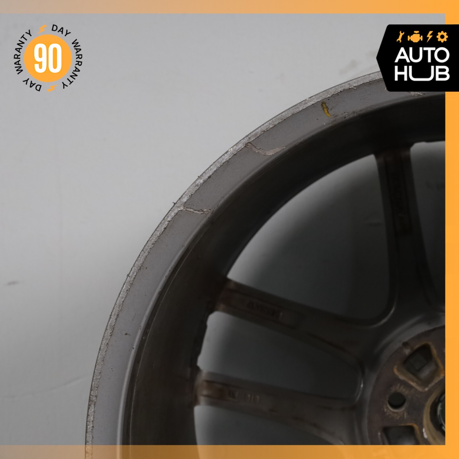 Maserati GranTurismo M145 10.5 x 20 20" Rear Wheel Rim Graphite OEM