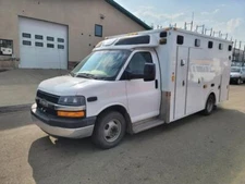 Passenger Side View Mirror Manual Opt DE2 Fits 08-18 EXPRESS 2500 VAN 275120