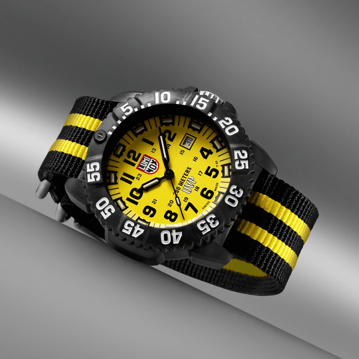 Orologio luminox shop