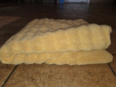Frontgate Bath Towel 100% Turkish Cotton 55''x28''