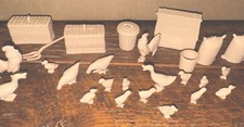 Vintage 1950s MARX Farm Animal And Feed Set. 25 Pieces. Excellent Condition.