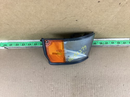 1986-1990 Toyota Tercel Front Left Driver Side Corner Turn Signal Light OEM - Picture 2 of 6