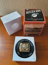 San Francisco Giants Give Fans 2014 World Series Ring Replicas in Stadium Giveaway 5