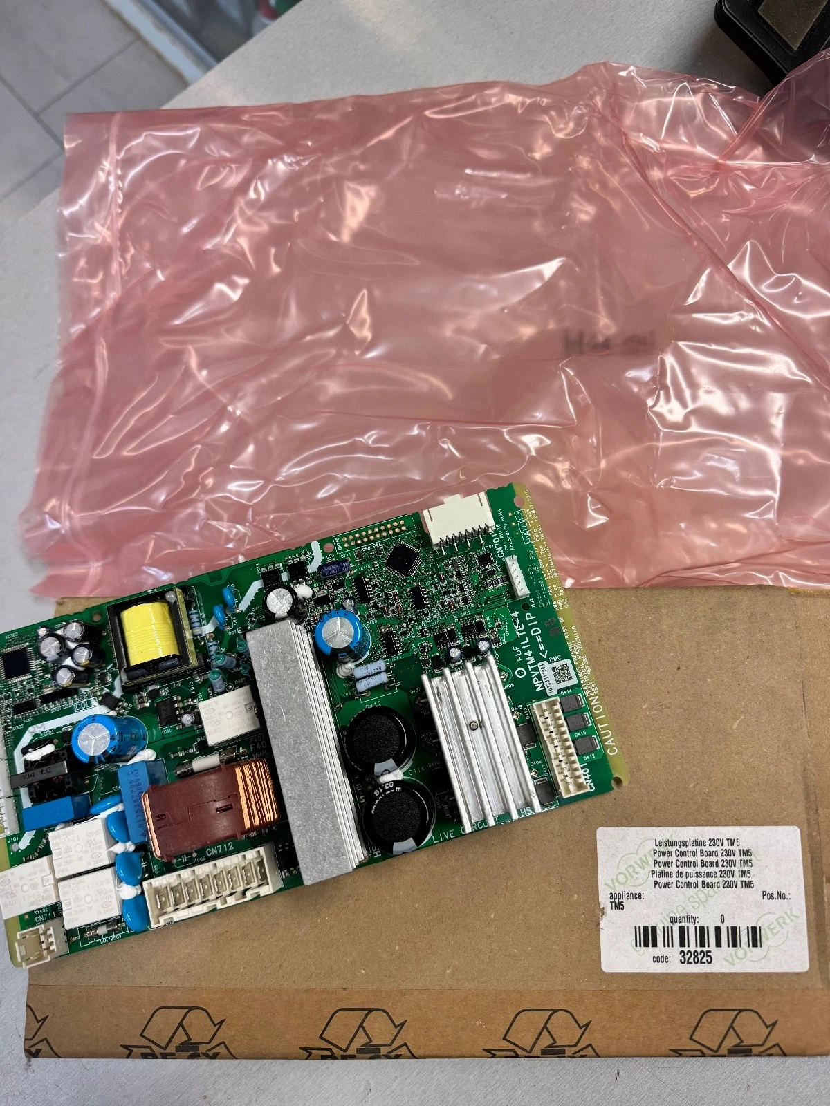 VORWERK BIMBY TM5 POWER BOARD NEW ORIGINAL 32825 THERMOMIX READ
Opens in a new window or tab