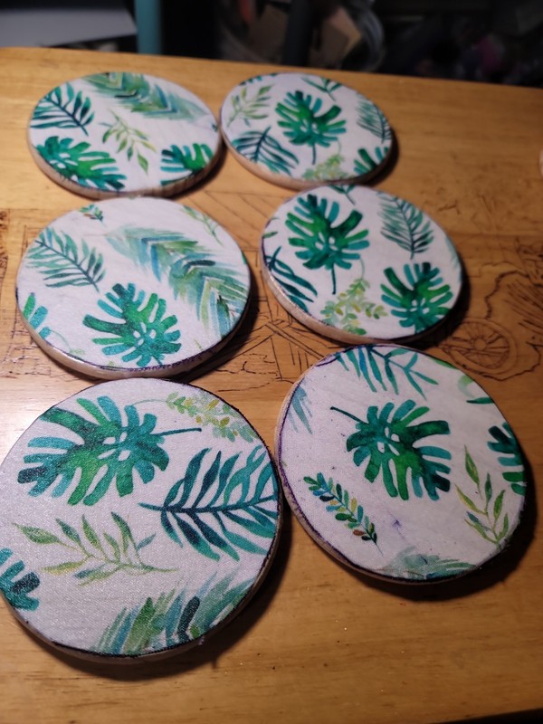 Coasters Set Of 6 Wood Round Leaf Coasters