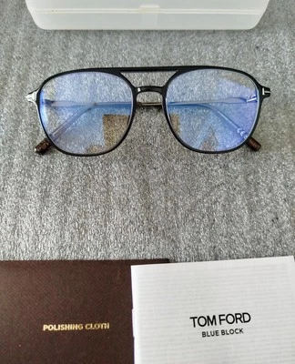 Occhiali Unisex Blue Block Tom Ford Modello FT 5874-54 Colore 020 - Imagen 1 de 4