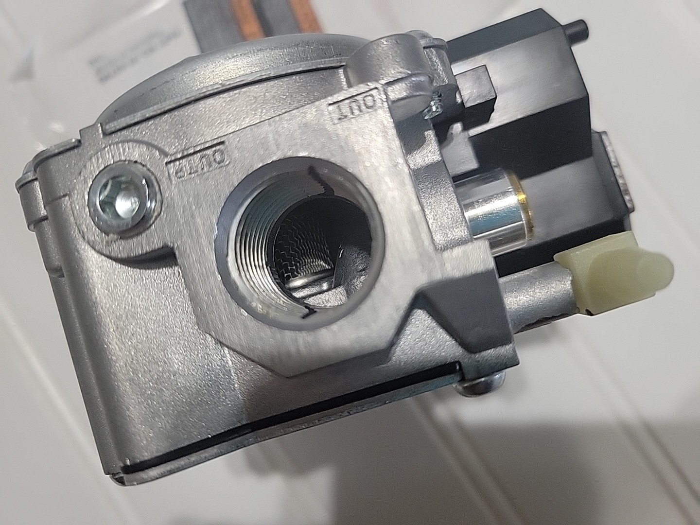 Factory Authorized Parts Gas Control Valve Kit EF660015