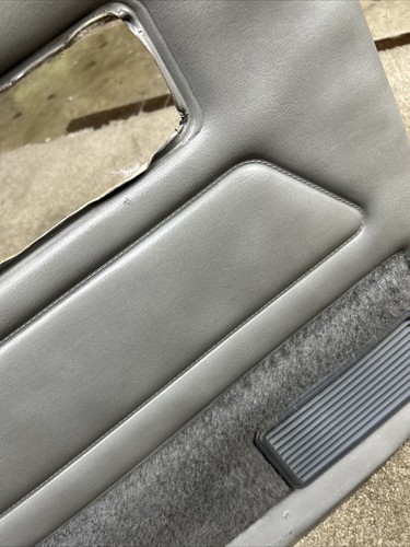 84-96 Jeep Cherokee XJ Pair Of Front Driver & Passenger Power Door Panels 4-Door - Picture 17 of 24