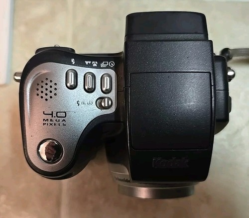 KODAK EASYSHARE DX6440 CAMERA & PRINTER DOCK 6000 & PAPER BUNDLE W/ CAMERA - Picture 4 of 12