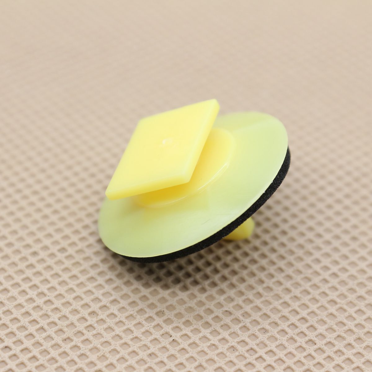 40X Spoiler Retainer Trim Clip For Mazda CX-5 2017-On Yellow