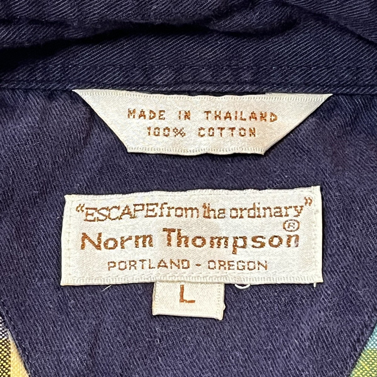 Norm Thompson Escape From The Ordinary Plaid Men's Short Sleeve Shirt Size L View 3