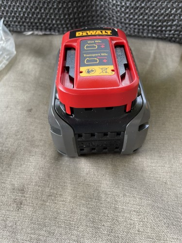 DeWalt DCD805 20V Max XR Brush/cordless 1/2" Hammer Drill/Driver W/ 2 Bat.(O7) - Picture 7 of 13