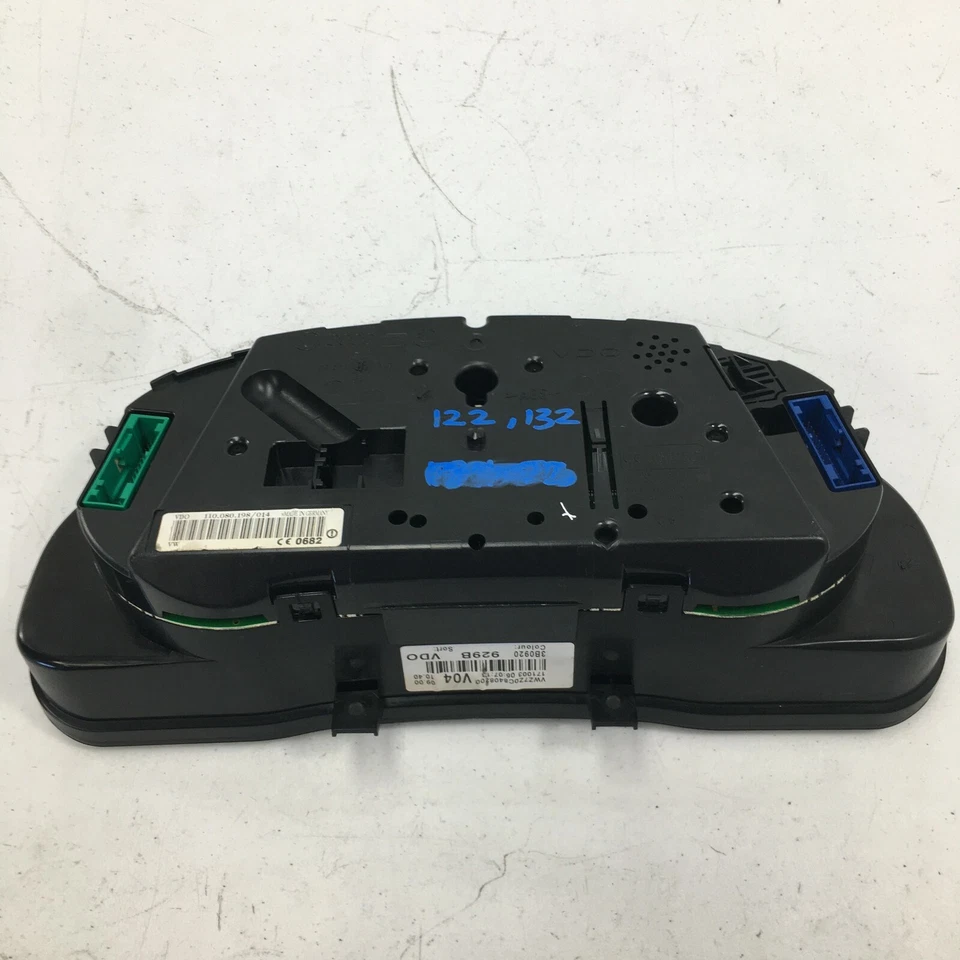 04-05 Volkswagen Passat GLS velocímetro cuadro de instrumentos fabricante de equipos originales Foto 3 de 4