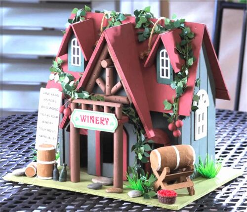 "COTTAGE WINERY" BIRDHOUSE ** Clean out in back, 10.25" x 8"* * NIB - Picture 11 of 12
