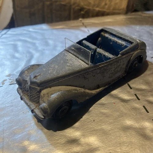1940s Vintage Dinky Toys Armstrong Siddeley No 38e