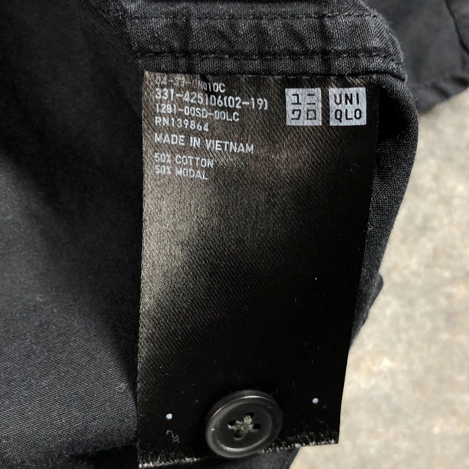 UNIQLO Mens Button Up Shirt Medium Black Short Sleeve Cotton Modal Collared - Image 4 of 4