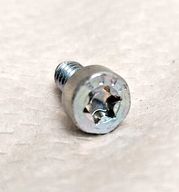 STIHL 9075 478 4095 Torx Pan Head Self TappingScrewD5x12 