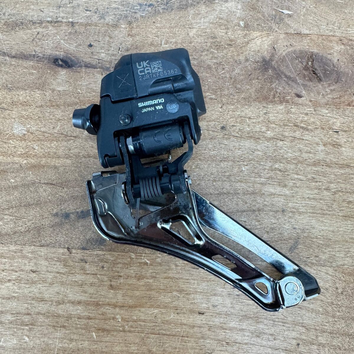 Shimano Ultegra FD-R8150 Di2 Electronic 12-Speed Braze-On Shimano Ultegra FD-R8150 Di2 Electronic 12-Speed Braze-On