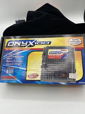 Duratrax Onyx 240 AC/DC Dual Charger w/LCD