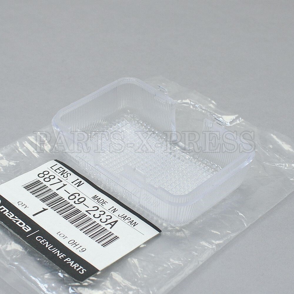 GENUINE OEM MAZDA B2000 B2200 B2600 INTERIOR MIRROR LAMP LIGHT 