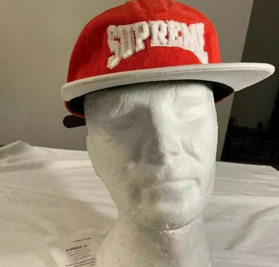 帽子 Supreme chenille 6-panel Supreme Chenille 6-Panel (SS22) - $54