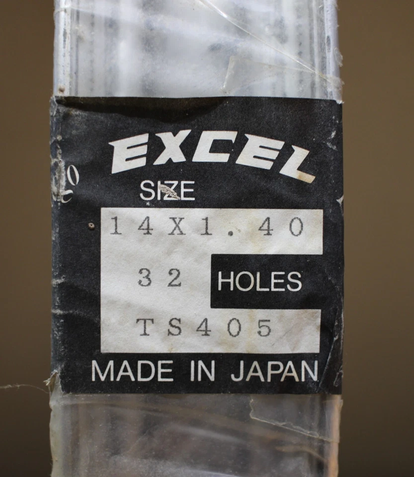 LLANTAS EXCELL 14X1.40 32 AGUJEROS PLATA TAKASAGO TS405: KAWASAKI KX60 83-1998 Foto 2 de 2