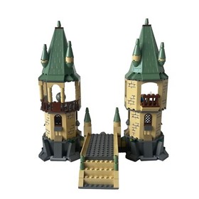 Lego Harry Potter Set Hogwarts 100% Complete 4867 2011 Retired Building Toy