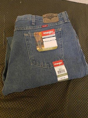 NWT Wrangler Men's Five Star Premium Denim Regular Fit Jeans 42x32 Blue