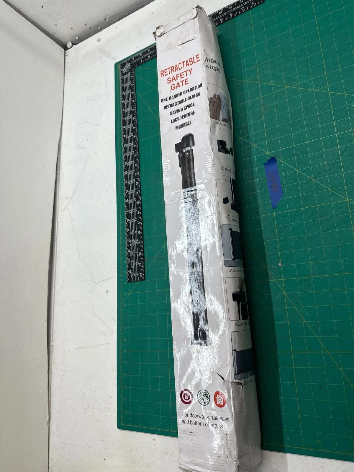 Retractable Safety Gate – One-Handed Operation, Indoor/Outdoor Use – 88.5x180cm