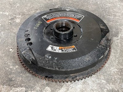 50 hp Mercury FLYWHEEL 878226T2 261-859234c Two Stroke 3 Cyl Carbureted 50elpto