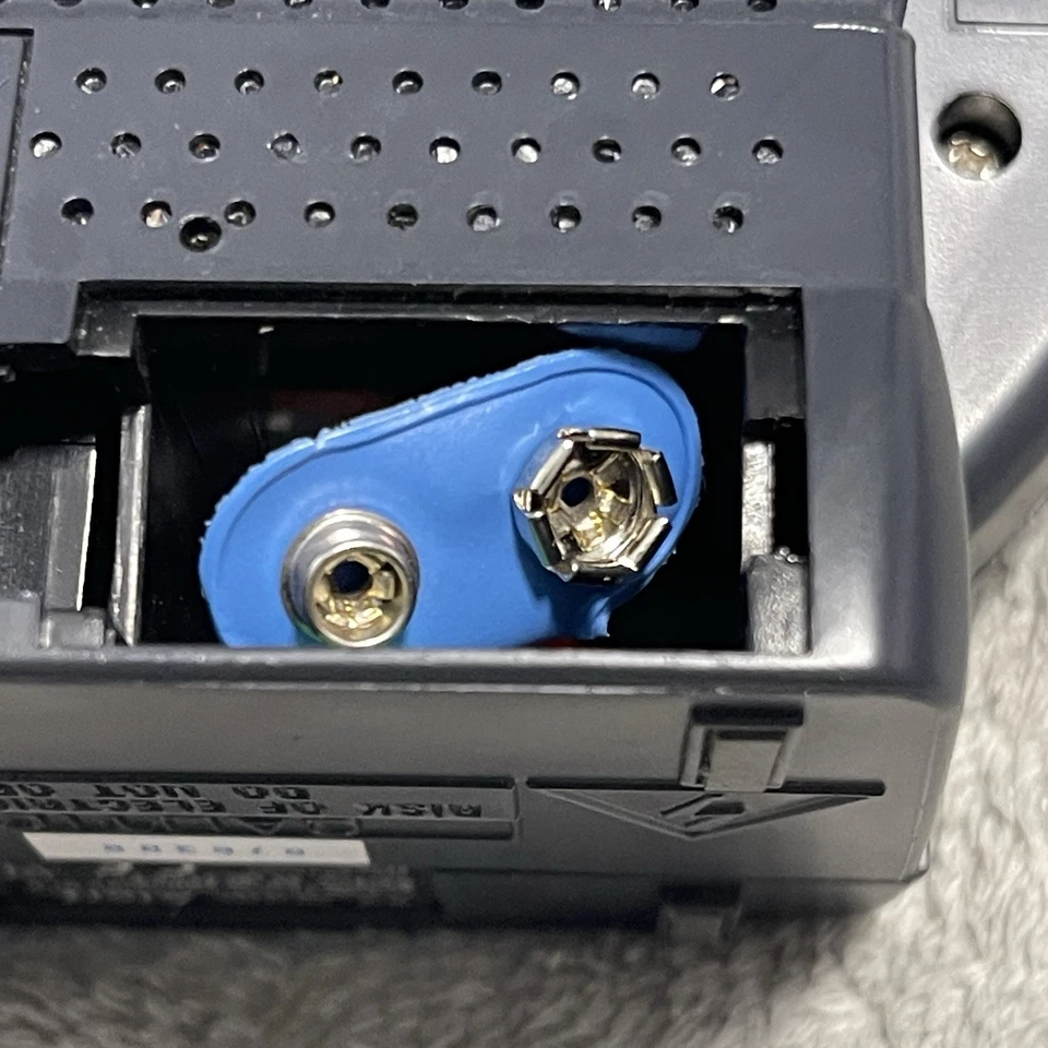 Sonic Alert Sonic Bomb Dual Extra Loud Alarm Clock SBB500SS BLK - Image 3 of 4