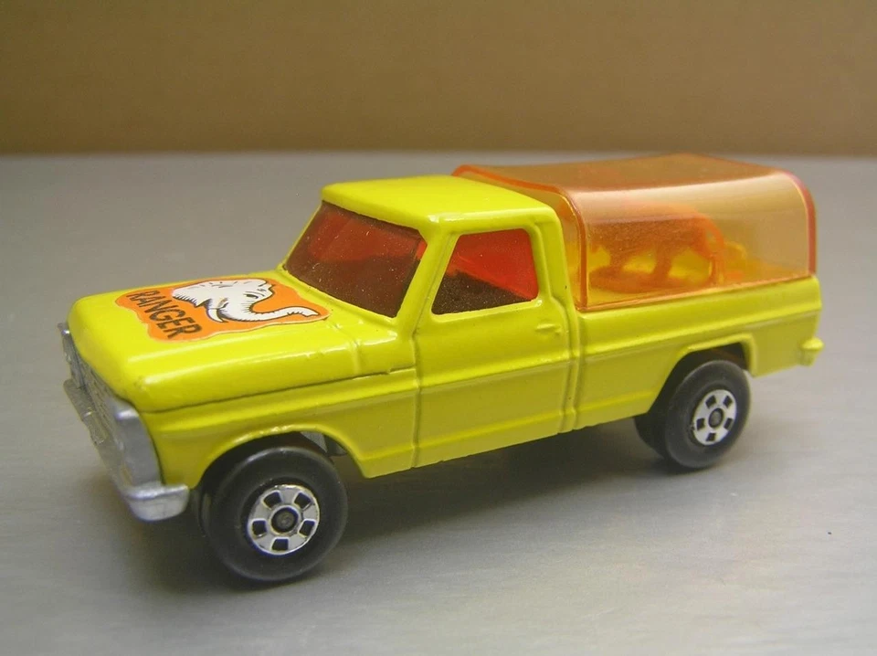 Matchbox Superfast MB57 Wildlife Truck Amber Canopy Silver Painted Base Scarce - Image 2 of 4