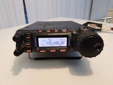 Yaesu FT-857D HF/VHF/UHF Ricetrasmettitore Portatile - Nero